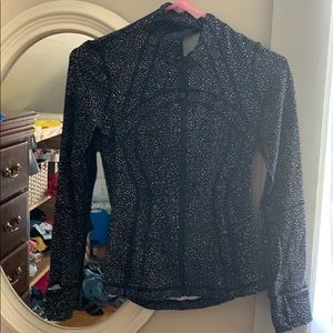 Lululemon never worn zip up